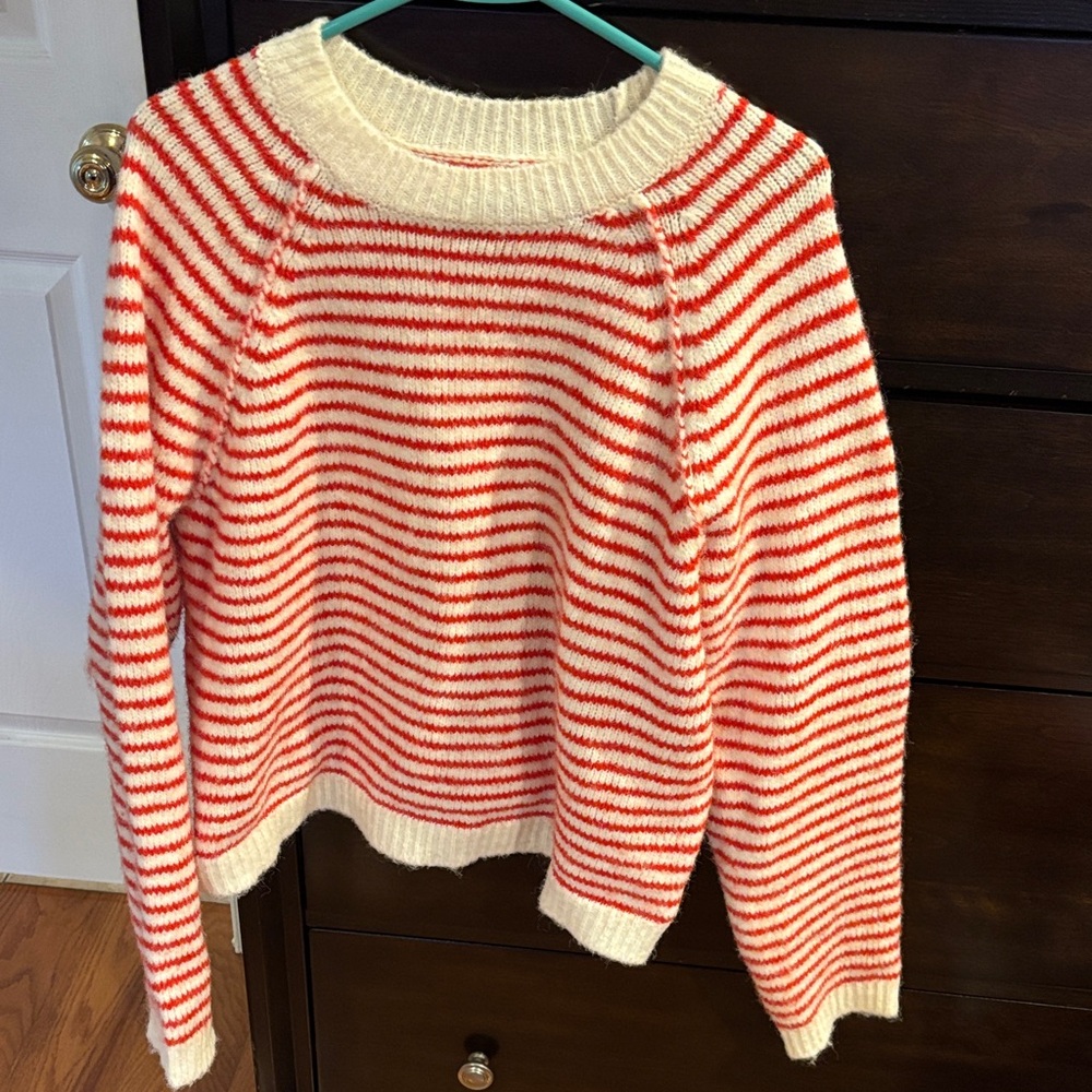American Eagle Outfitters Red and White Striped Sweater